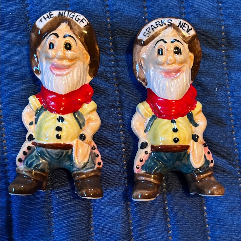 Vintage)Ceramic Cowboy Figurines with Red and Brown Accents